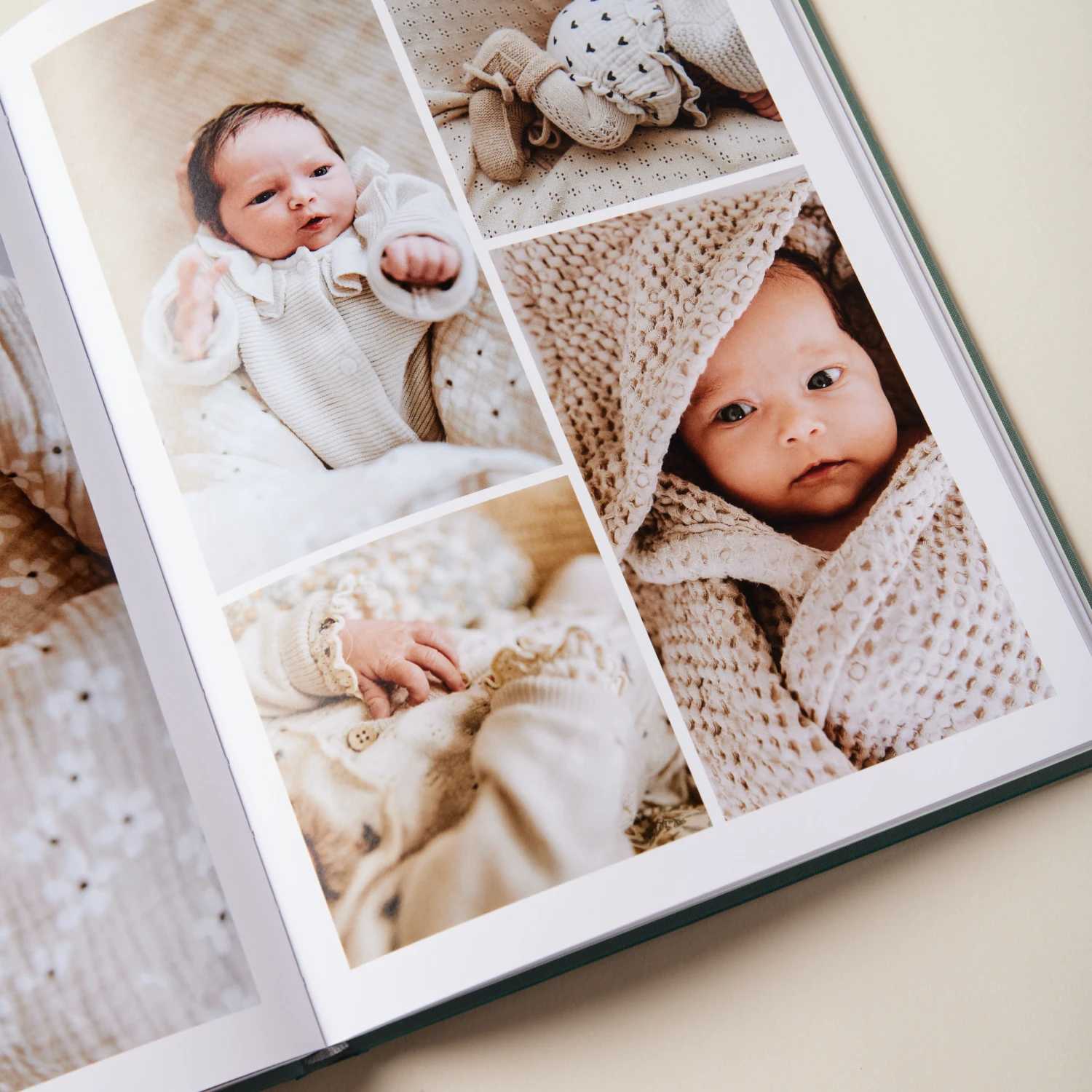 Livre photo couverture tissu titre doré