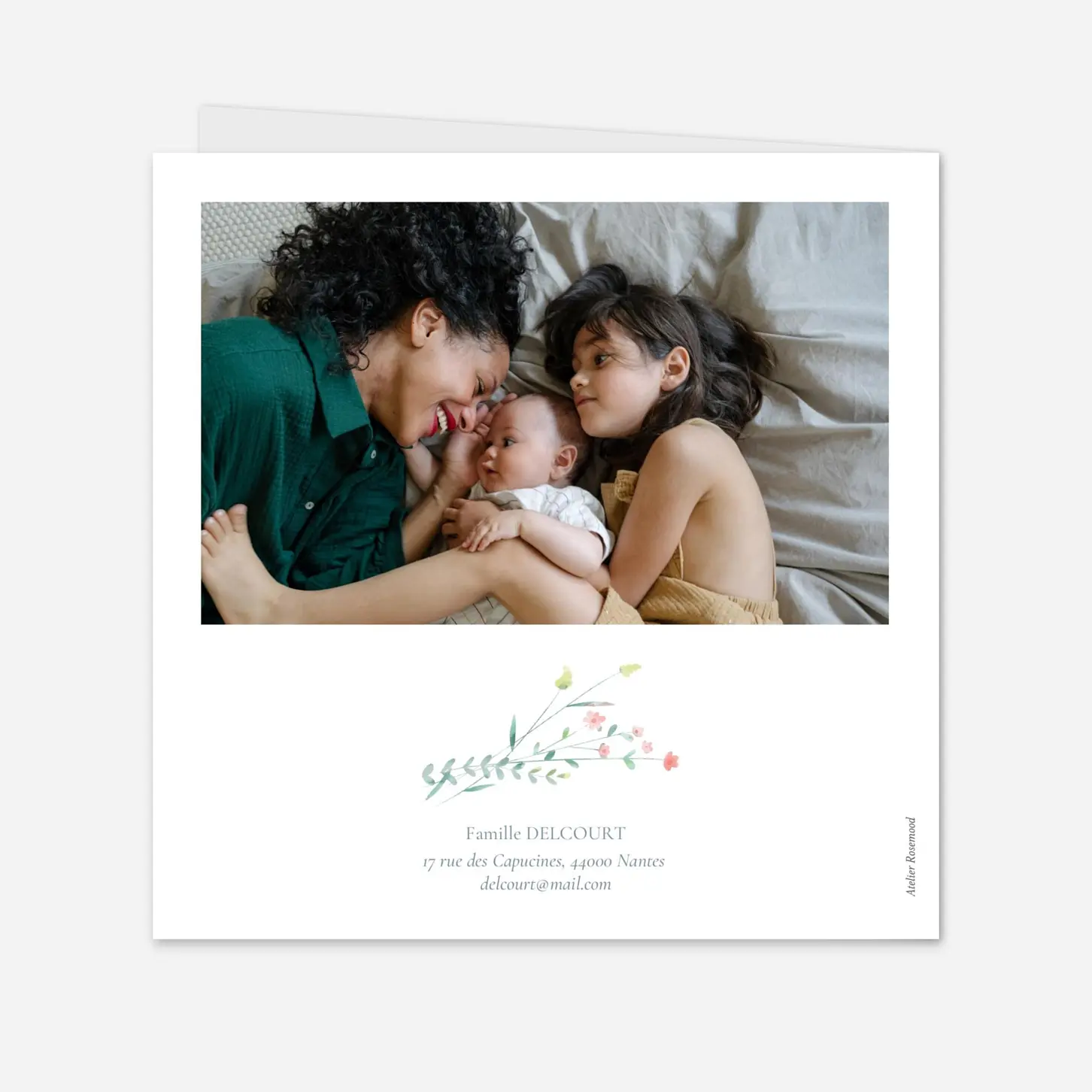 Faire-part naissance Couronne florale
